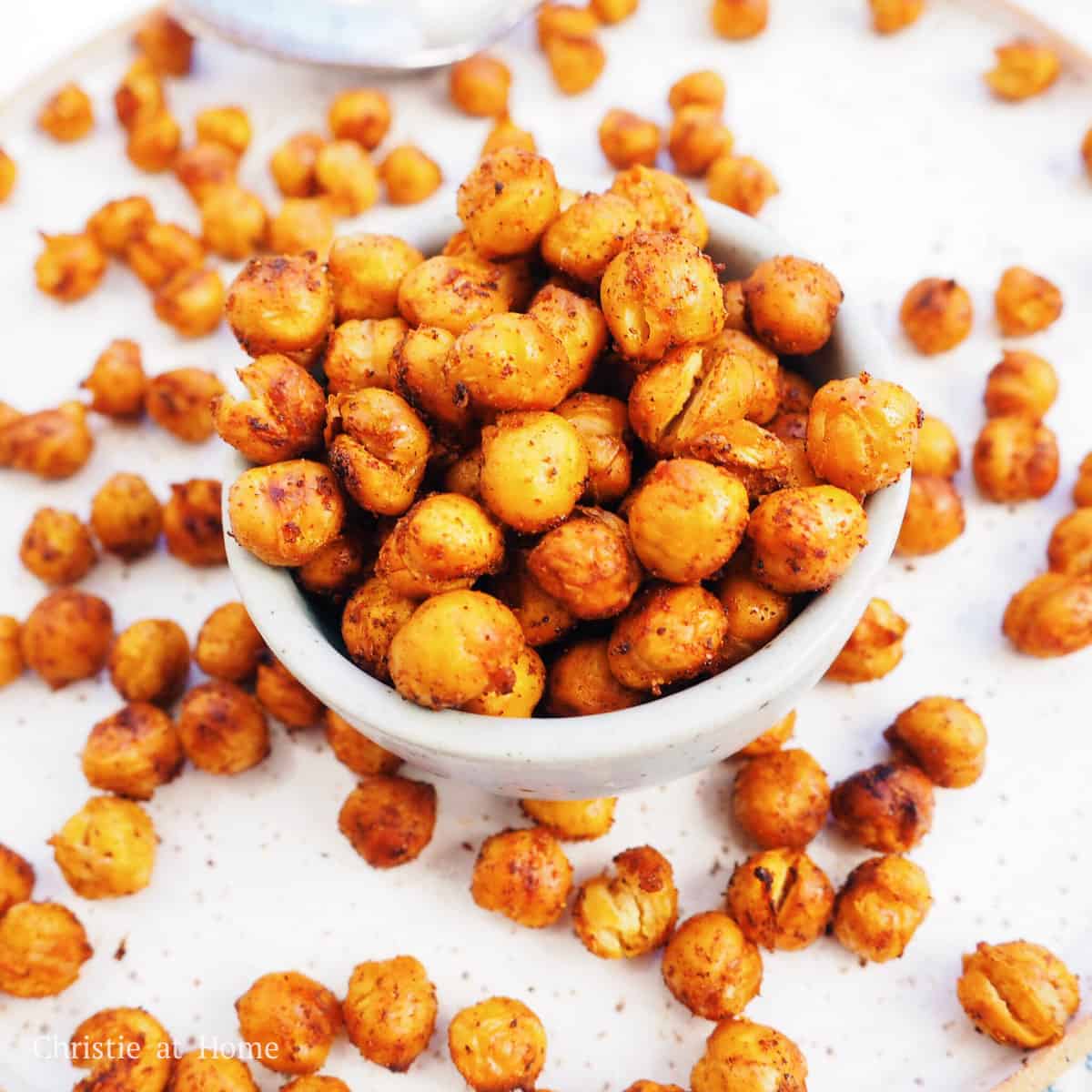 roasted garlic paprika chickpeas