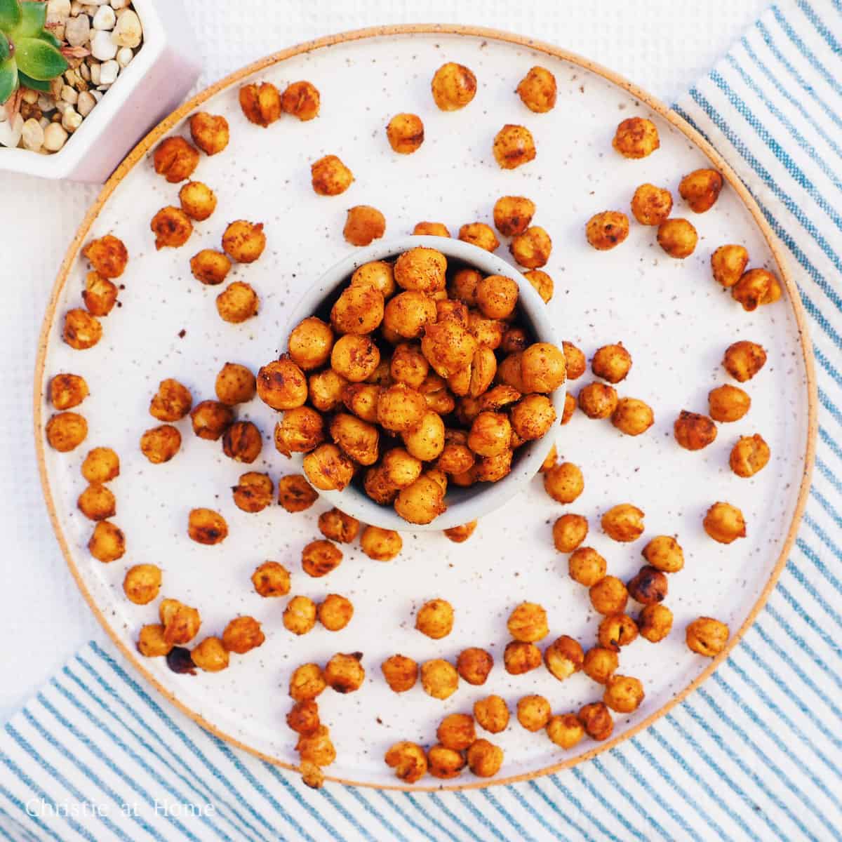 roasted garlic paprika chickpeas