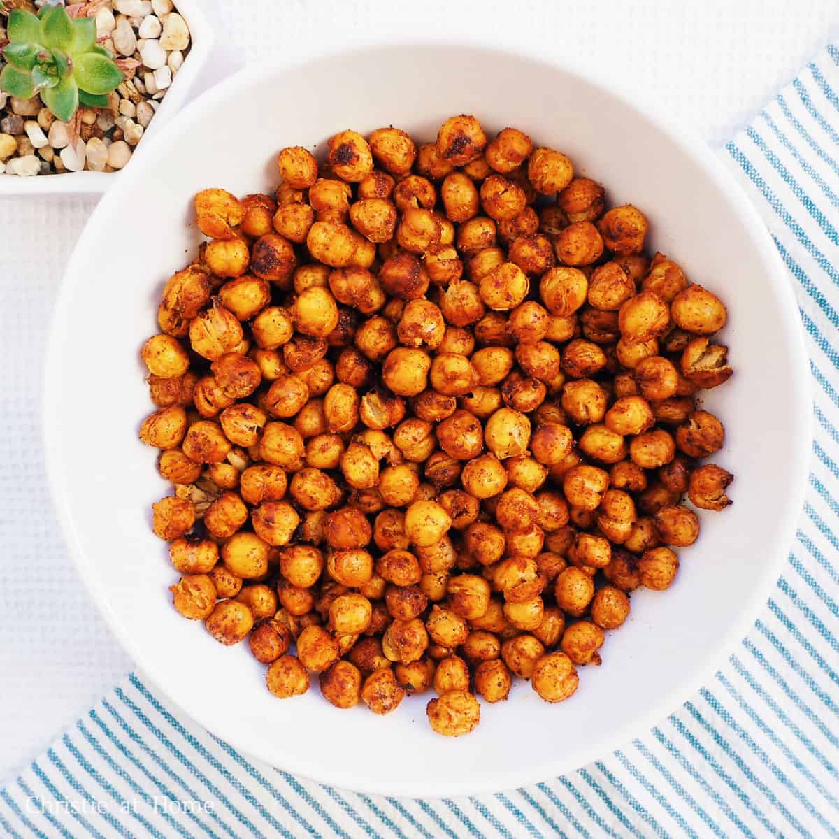 roasted garlic paprika chickpeas