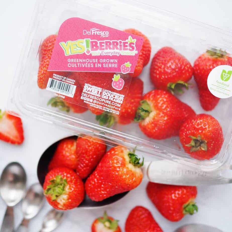 a picture of strawberries