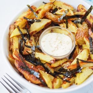 featured image of sesame nori fries