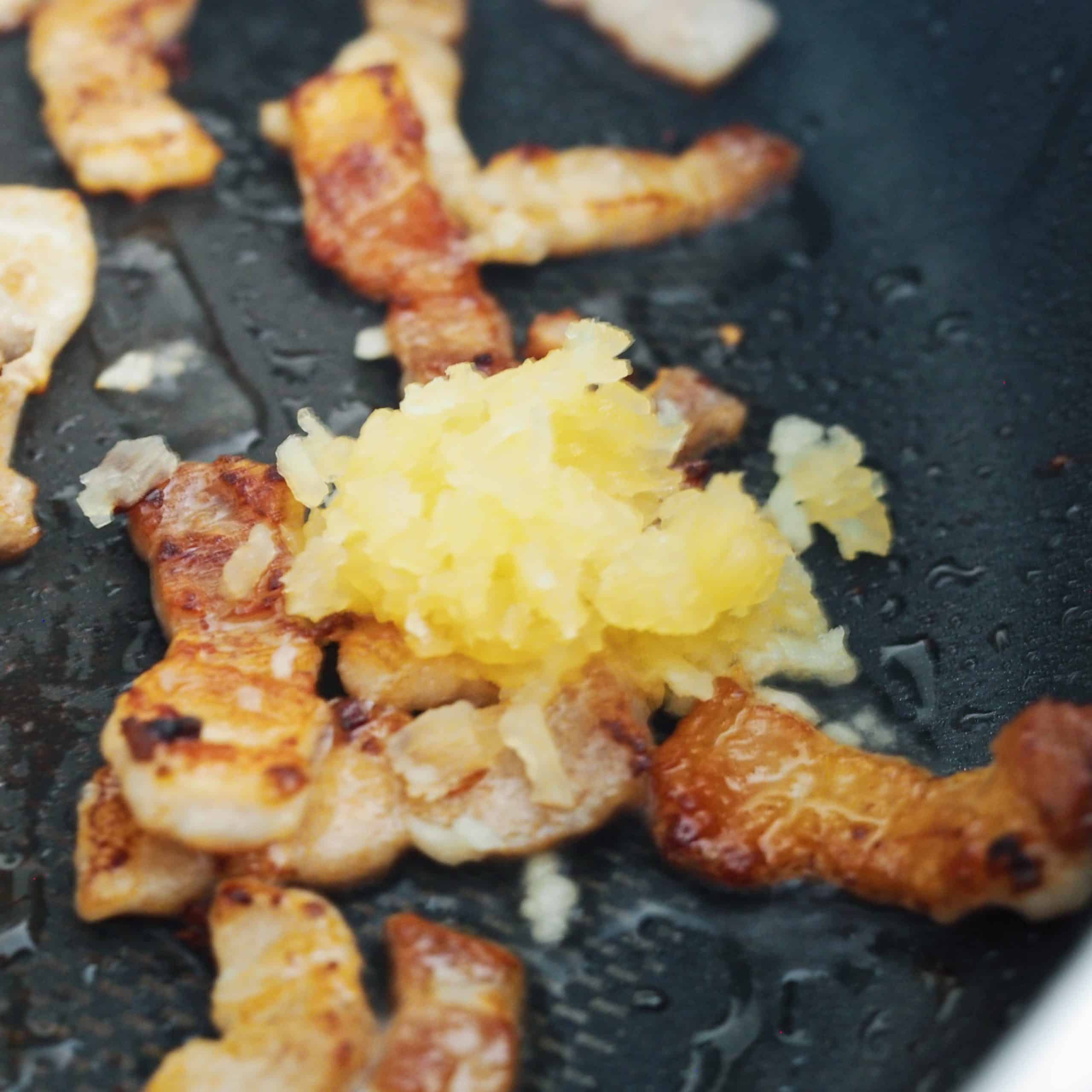 Next add garlic and sauté for 10 seconds or until fragrant.