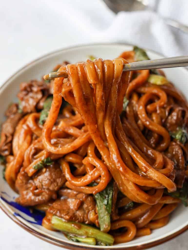 black pepper beef udon