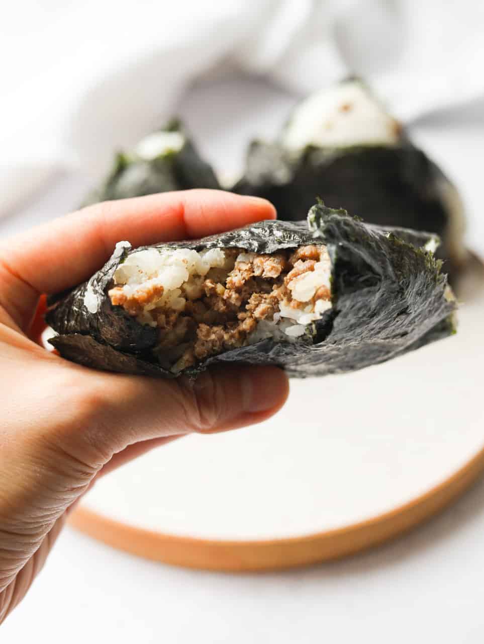 bulgogi beef triangle kimbap