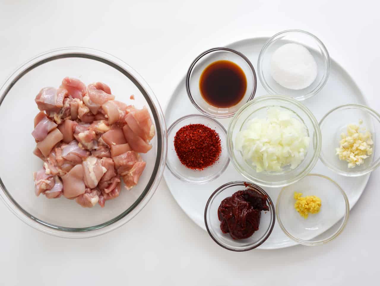 key ingredients to make dak galbi chicken