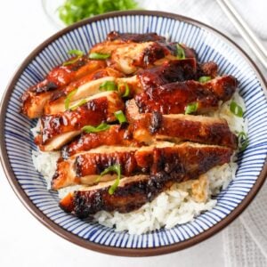 featured image of air fryer soy sauce chicken