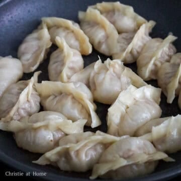 Uncover and check the bottoms if they're golden brown, if not fry for another 1-2 minutes. Remove from pan. Enjoy with suggested condiments!