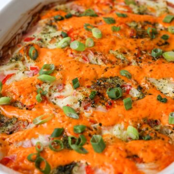 Lastly garnish the sushi bake with green onions. Slice with a wet oiled knife into 16 equal pieces and serve warm with a small sheet of nori and fresh cucumbers or sliced avocado.