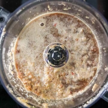 Into a blender or food processor, blend marinade ingredients until it's a smooth paste. There shouldn't be any large pieces of lemongrass or it'll be unpleasant to eat.