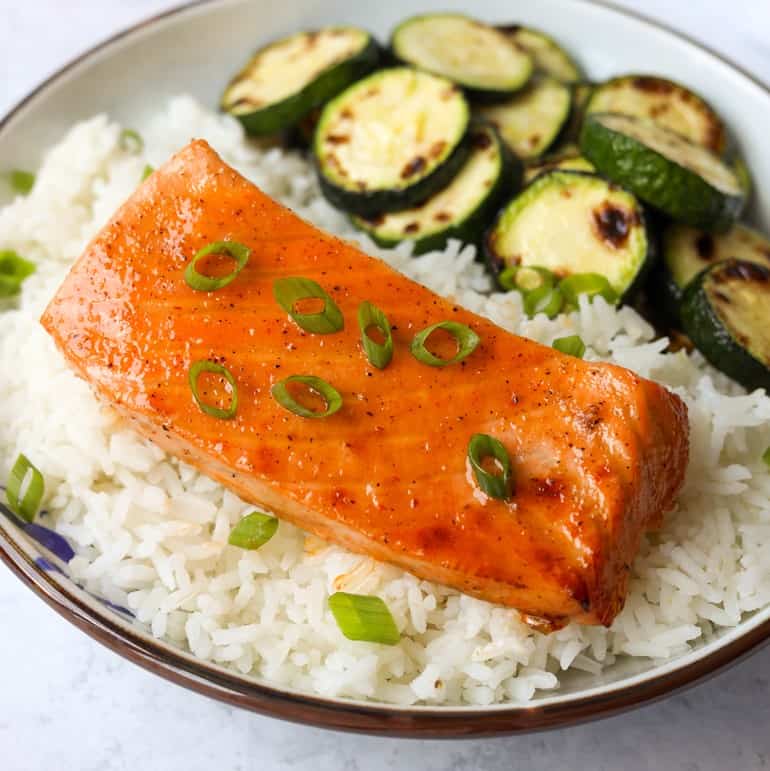 sriracha mayo salmon