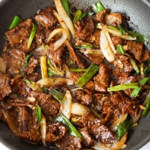 featured image of beef onion stir fry