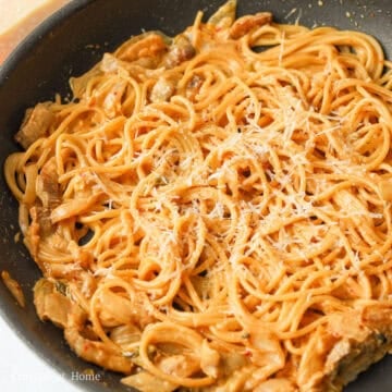 featured image of kimchi cream pasta