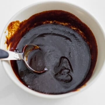 combine stir fry sauce ingredients with the tamarind liquid