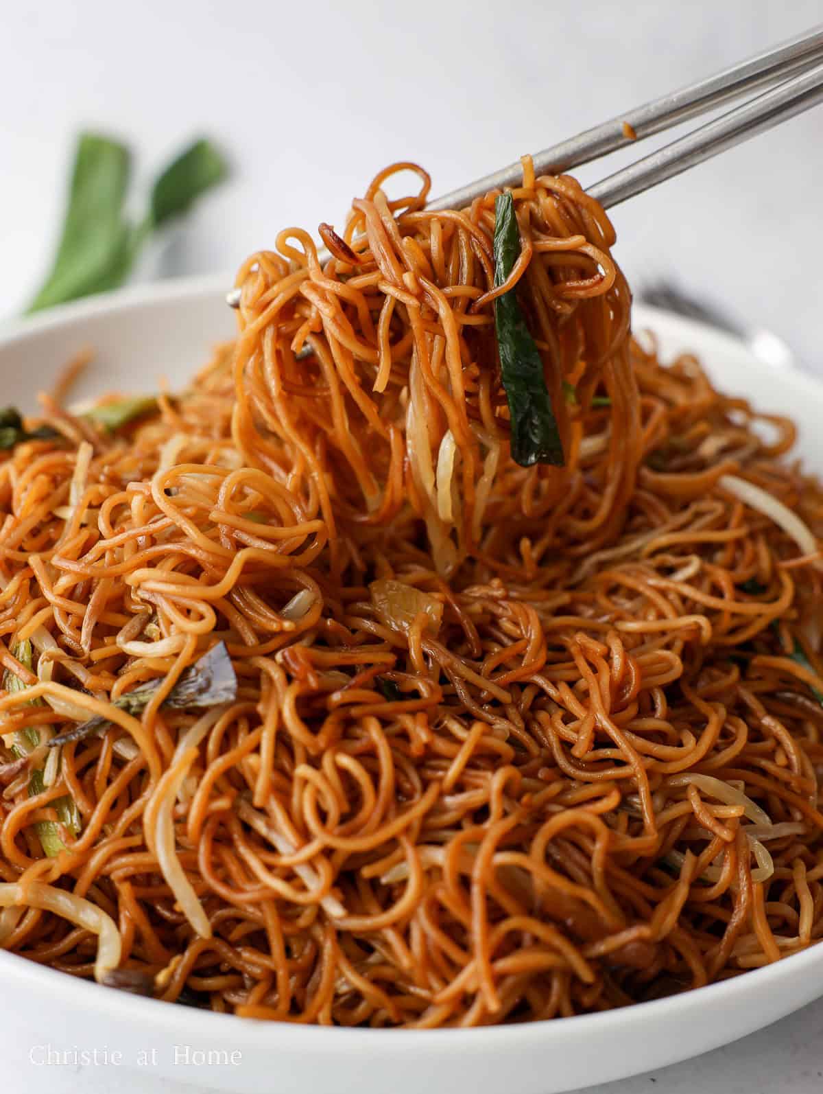 cantonese soy sauce chow mein