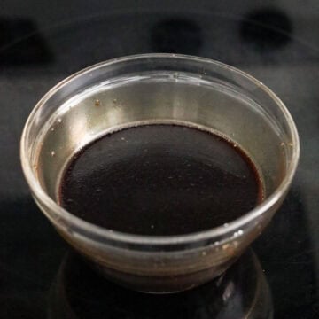 In a small bowl, combine noodle sauce ingredients. Set aside.