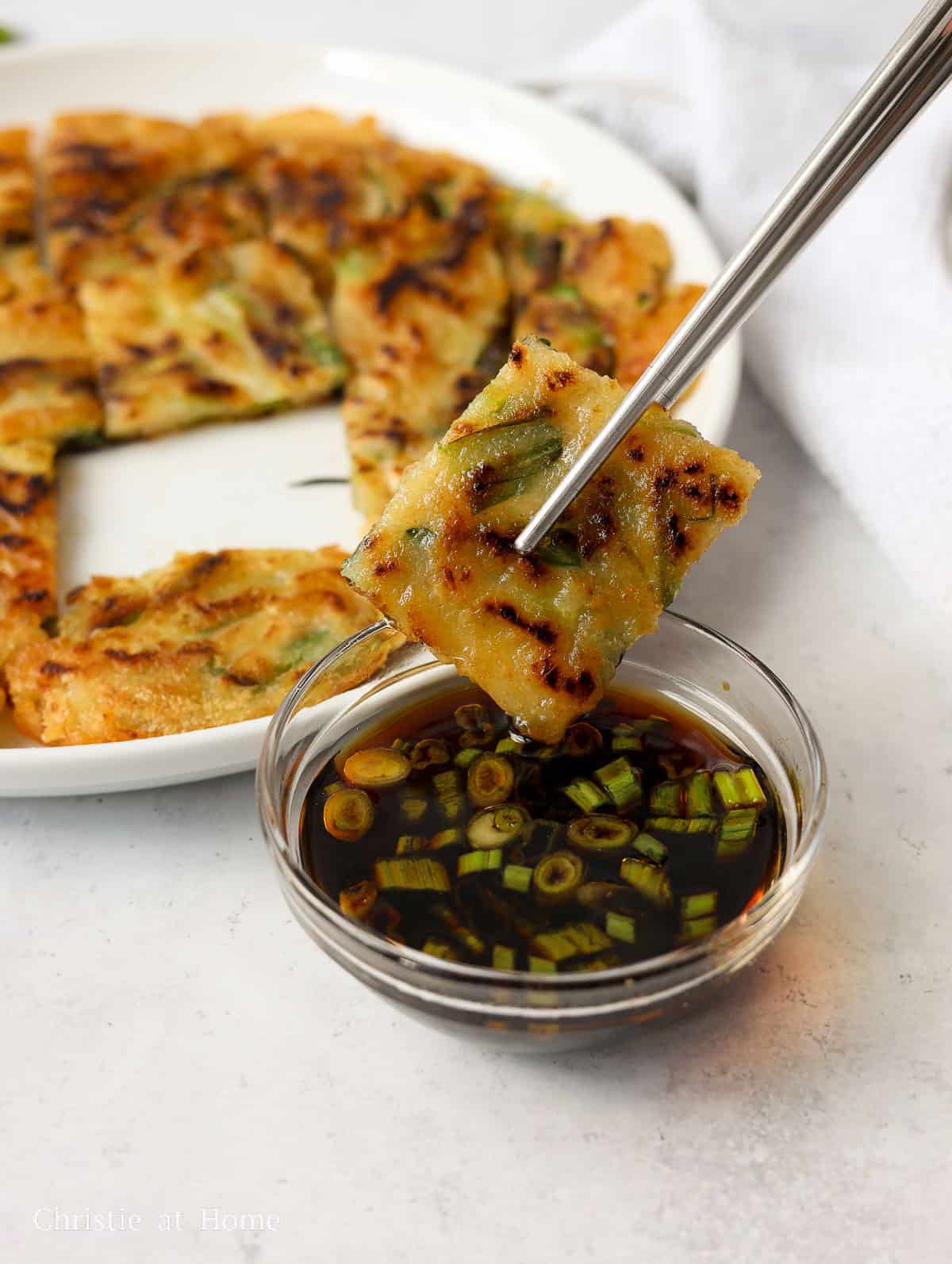 Pajeon bite shot