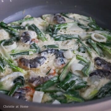 heat oil and fry the pancake until the bottom is crispy