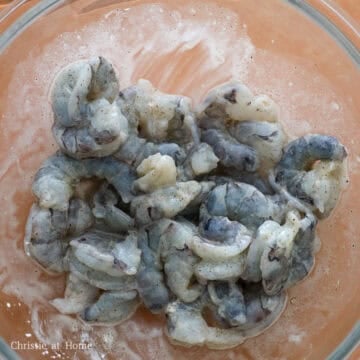 Add the marinade ingredients to the shrimp as listed above. Mix well and marinate for 15 minutes.